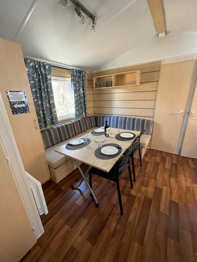 Mobil Home 8 Personnes Camping L'Elysee Vagues Oceanes Ле-Гро-дю-Руа Екстер'єр фото
